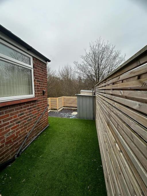 Lovely 5Br Home In Manchester. Close To The City Exterior photo
